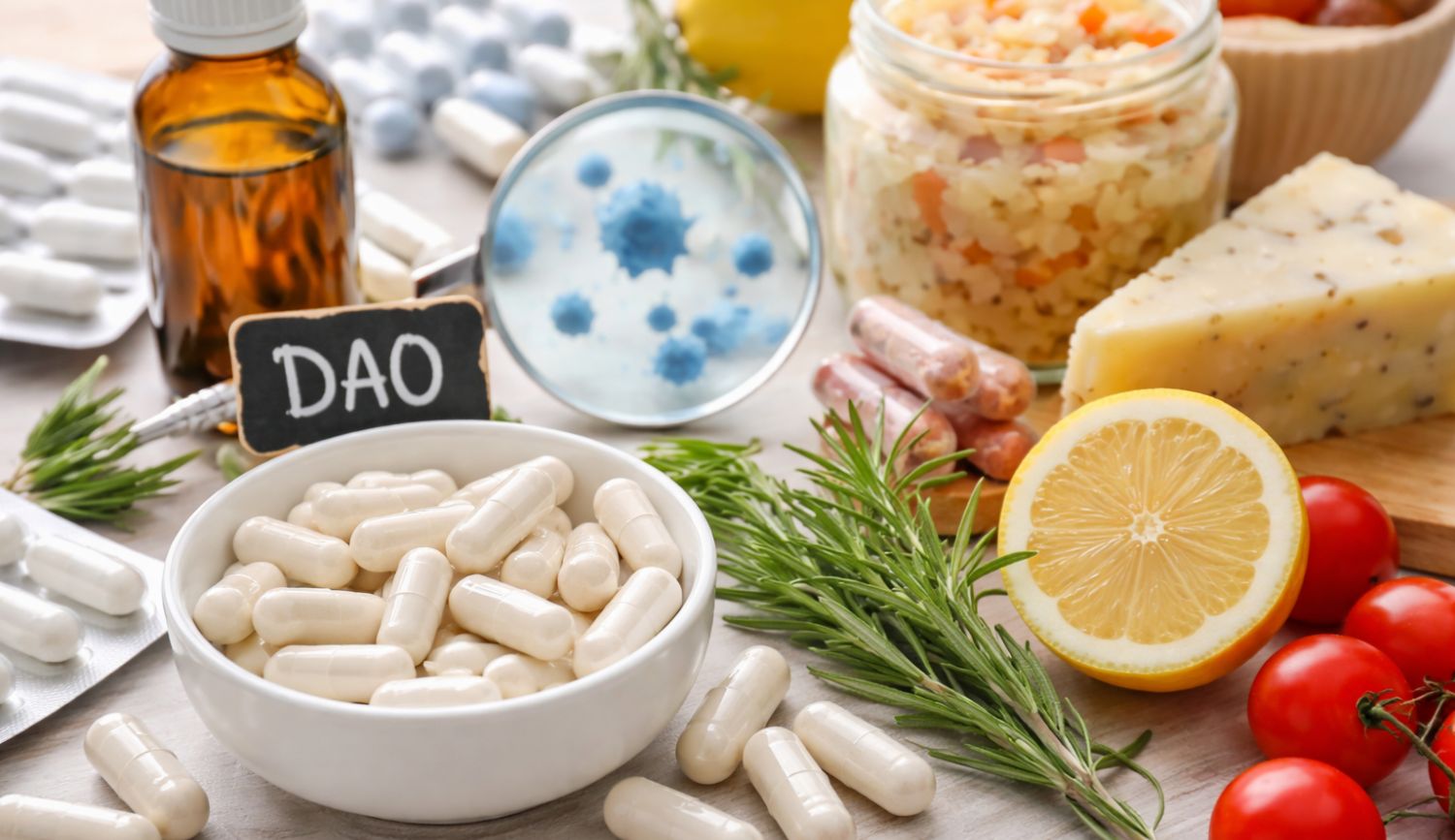 what-causes-dao-deficiency-root-causes-dao-low what causes DAO deficiency illustration showing gut health and enzyme imbalance